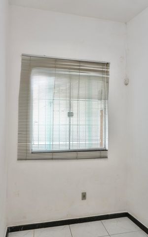 Casa à venda com 132m², 3 quartos e 2 vagas Casa à venda com 132m², 3 quartos e 2 vagasQuarto 3