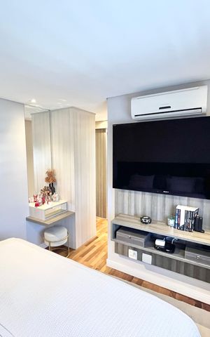 Apartamento à venda com 195m², 3 quartos e 3 vagas Apartamento à venda com 195m², 3 quartos e 3 vagasQuarto Suíte 3