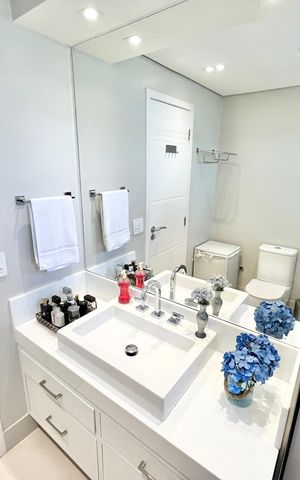 Apartamento à venda com 195m², 3 quartos e 3 vagas Apartamento à venda com 195m², 3 quartos e 3 vagasBanheiro da Suíte 3
