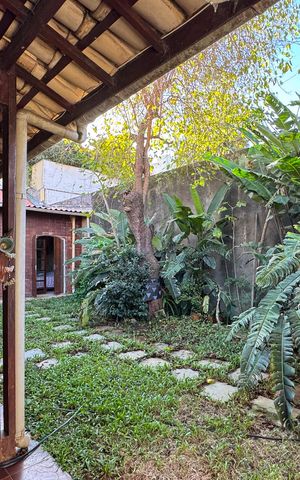 Casa à venda com 497m², 4 quartos e 2 vagasQuintal 