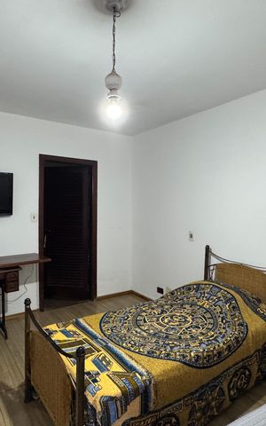Casa à venda com 497m², 4 quartos e 2 vagasSuíte 2