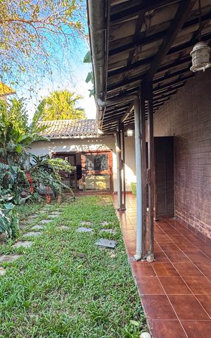Casa à venda com 497m², 4 quartos e 2 vagasQuintal 