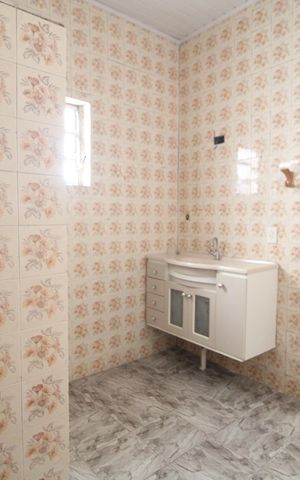 Casa para alugar com 125m², 2 quartos e 1 vagaBanheiro