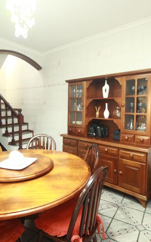 Casa à venda com 250m², 3 quartos e 6 vagasSala de Jantar
