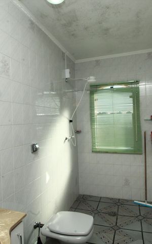 Casa à venda com 250m², 3 quartos e 6 vagasBanheiro Social 2