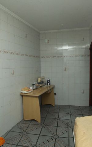 Casa à venda com 250m², 3 quartos e 6 vagasÁrea de Serviço