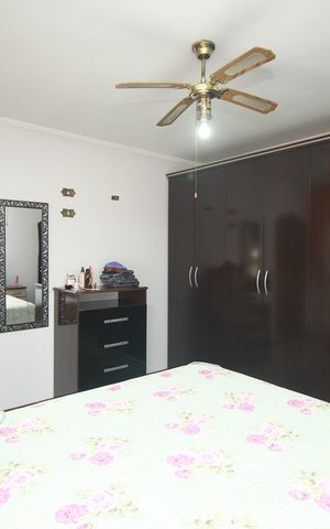 Casa à venda com 250m², 3 quartos e 6 vagasSuíte