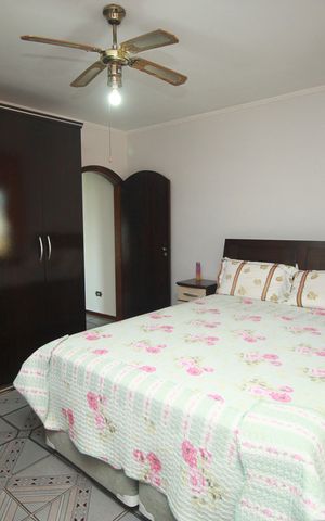 Casa à venda com 250m², 3 quartos e 6 vagasSuíte