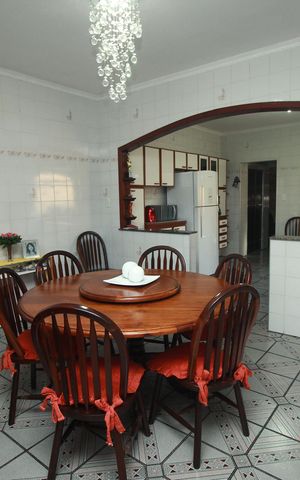 Casa à venda com 250m², 3 quartos e 6 vagasSala de Jantar