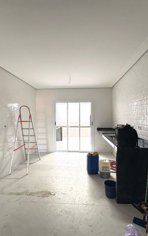 Casa à venda com 150m², 3 quartos e 2 vagas Casa à venda com 150m², 3 quartos e 2 vagasCozinha