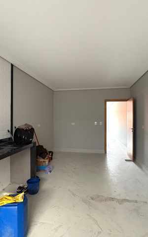 Casa à venda com 150m², 3 quartos e 2 vagas Casa à venda com 150m², 3 quartos e 2 vagasCozinha