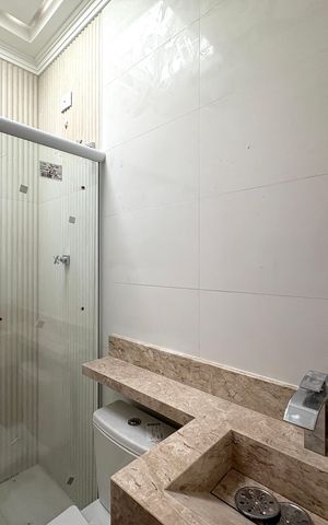 Casa à venda com 150m², 3 quartos e 2 vagas Casa à venda com 150m², 3 quartos e 2 vagasBanheiro da Suíte 1