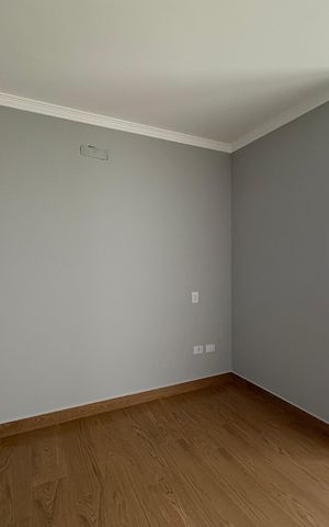 Casa à venda com 150m², 3 quartos e 2 vagas Casa à venda com 150m², 3 quartos e 2 vagasSuíte 3