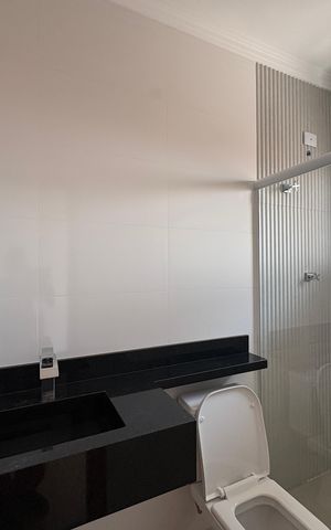 Casa à venda com 150m², 3 quartos e 2 vagas Casa à venda com 150m², 3 quartos e 2 vagasBanheiro da Suíte 3