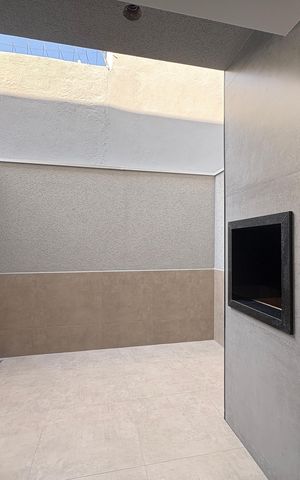 Casa à venda com 150m², 3 quartos e 2 vagas Casa à venda com 150m², 3 quartos e 2 vagasÁrea de Serviço/ Churrasqueira
