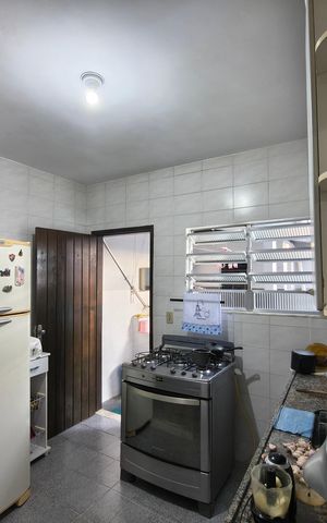 Casa de condomínio à venda com 64m², 4 quartos e 1 vaga Casa de condomínio à venda com 64m², 4 quartos e 1 vagaCozinha