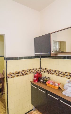 Casa à venda com 140m², 2 quartos e 3 vagas Casa à venda com 140m², 2 quartos e 3 vagasCozinha e Área de Serviço