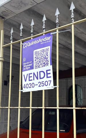 Casa à venda com 125m², 3 quartos e 2 vagasFachada