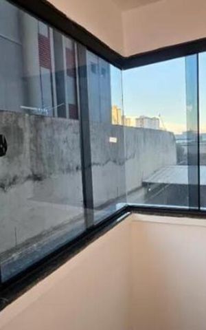 Apartamento à venda com 94m², 3 quartos e 1 vaga Apartamento à venda com 94m², 3 quartos e 1 vagaVaranda