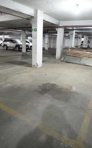 Apartamento à venda com 94m², 3 quartos e 1 vaga Apartamento à venda com 94m², 3 quartos e 1 vagaGaragem