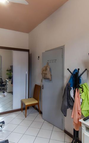 Casa à venda com 288m², 3 quartos e 3 vagas