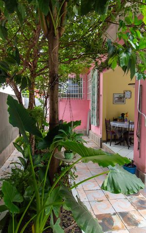 Casa à venda com 288m², 3 quartos e 3 vagas