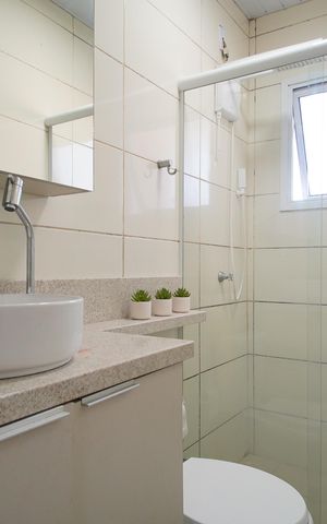Casa à venda com 40m², 2 quartos e 2 vagasBanheiro