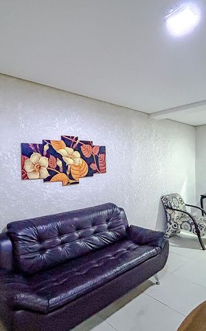Casa de condomínio à venda com 83m², 2 quartos e 2 vagasHall social