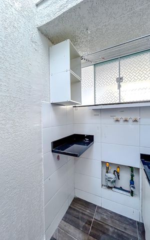Casa de condomínio à venda com 83m², 2 quartos e 2 vagasÁrea de Serviço