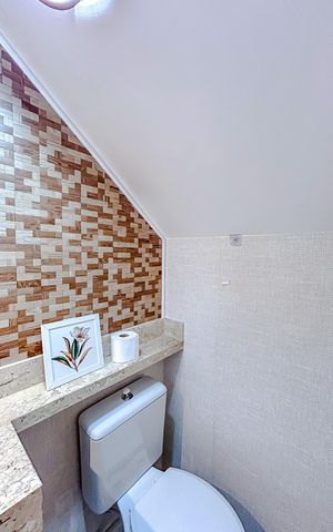 Casa de condomínio à venda com 83m², 2 quartos e 2 vagasLavabo
