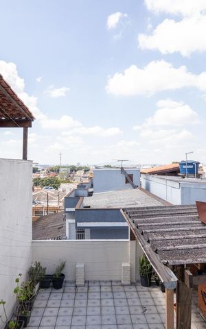 Casa à venda com 125m², 2 quartos e 2 vagas Casa à venda com 125m², 2 quartos e 2 vagasVista do Quarto 1