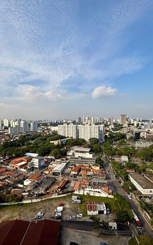 Apartamento à venda com 130m², 3 quartos e 2 vagas Apartamento à venda com 130m², 3 quartos e 2 vagasVista