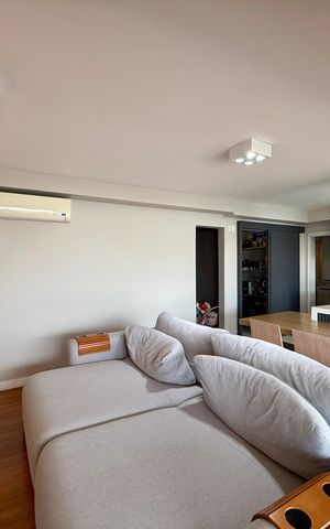 Apartamento à venda com 130m², 3 quartos e 2 vagas Apartamento à venda com 130m², 3 quartos e 2 vagasSala