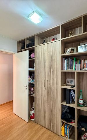 Apartamento à venda com 130m², 3 quartos e 2 vagas Apartamento à venda com 130m², 3 quartos e 2 vagasCloset Suíte