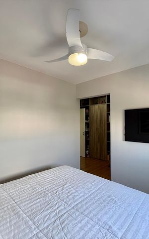 Apartamento à venda com 130m², 3 quartos e 2 vagas Apartamento à venda com 130m², 3 quartos e 2 vagasSuíte