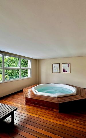 Apartamento à venda com 130m², 3 quartos e 2 vagas Apartamento à venda com 130m², 3 quartos e 2 vagasSpa