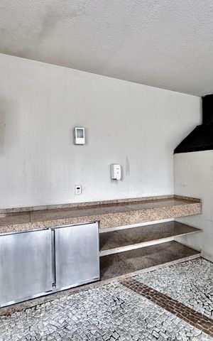 Apartamento à venda com 130m², 3 quartos e 2 vagas Apartamento à venda com 130m², 3 quartos e 2 vagasChurrasqueira
