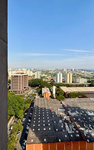 Apartamento à venda com 130m², 3 quartos e 2 vagas Apartamento à venda com 130m², 3 quartos e 2 vagasVista Quarto 3