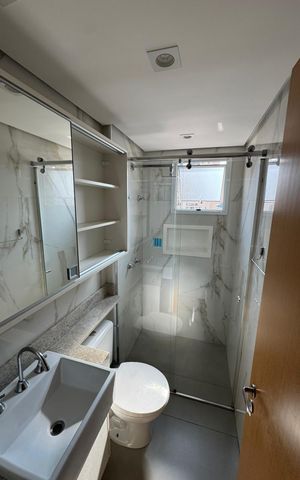 Apartamento à venda com 74m², 2 quartos e 2 vagas Apartamento à venda com 74m², 2 quartos e 2 vagasBanheiro