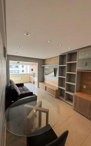 Apartamento à venda com 74m², 2 quartos e 2 vagas Apartamento à venda com 74m², 2 quartos e 2 vagasSala