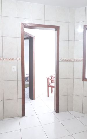 Casa à venda com 200m², 4 quartos e 3 vagasCozinha da casa dos fundos