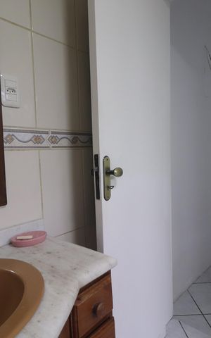 Casa à venda com 200m², 4 quartos e 3 vagasBanheiro da Suíte