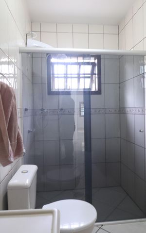 Casa à venda com 200m², 4 quartos e 3 vagasBanheiro