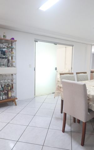 Casa à venda com 200m², 4 quartos e 3 vagasCozinha