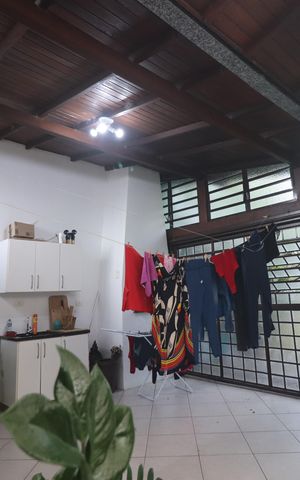 Casa à venda com 200m², 4 quartos e 3 vagasarea dos fundos
