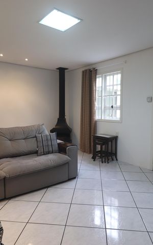 Casa à venda com 200m², 4 quartos e 3 vagasSala