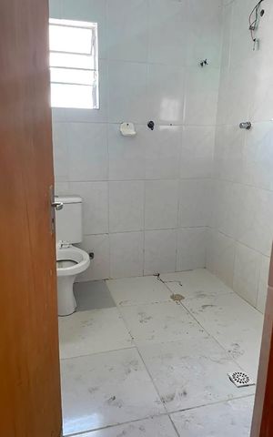 Casa à venda com 125m², 3 quartos e 2 vagas Casa à venda com 125m², 3 quartos e 2 vagasBanheiro
