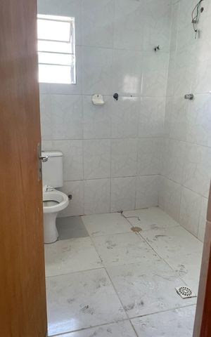 Casa à venda com 125m², 3 quartos e 2 vagas Casa à venda com 125m², 3 quartos e 2 vagasBanheiro