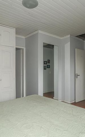 Casa à venda com 300m², 5 quartos e 3 vagasQuarto 3 - Suíte
