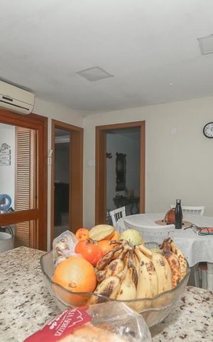 Casa à venda com 300m², 5 quartos e 3 vagasCozinha
